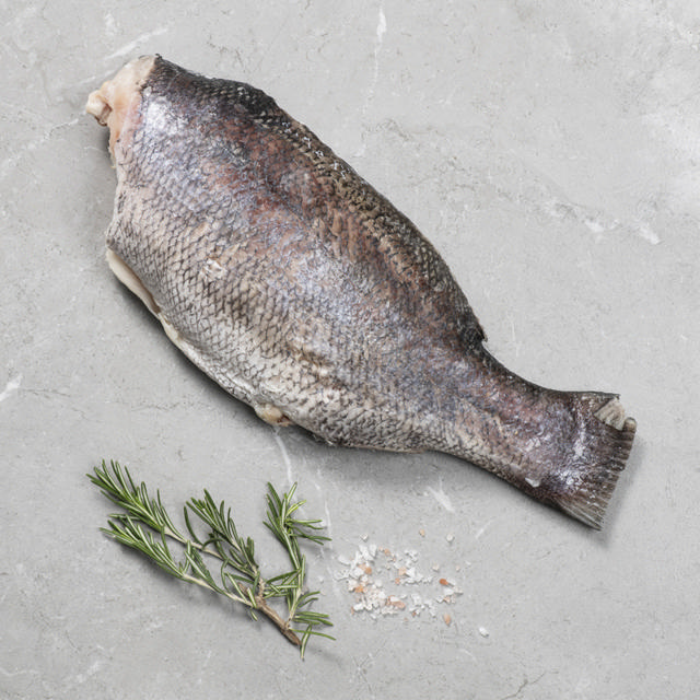 Πέρκα ακέφαλη 1500g